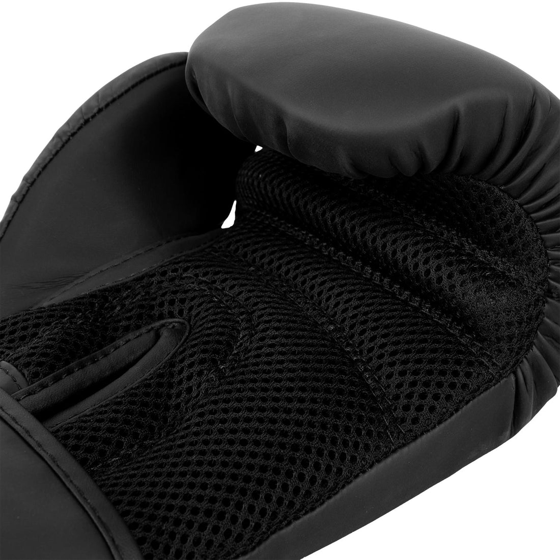 Venum Classic Kids Boxing Gloves - Black/Black - 8 oz