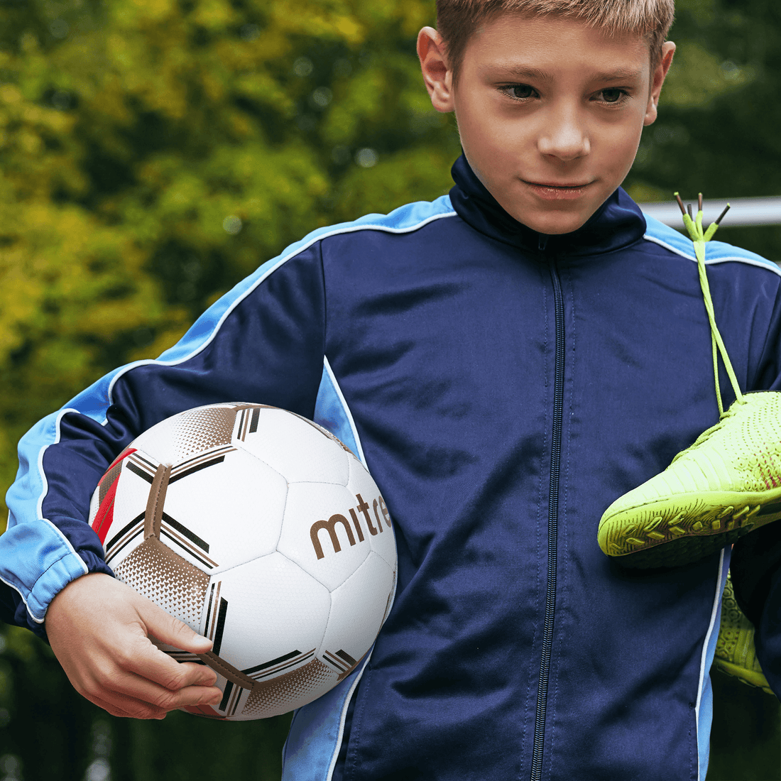 Mitre Pro Futsal Soccerball, Size 4